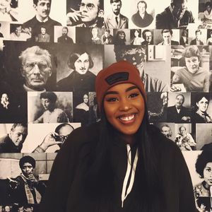 Meet your Posher, Ayan